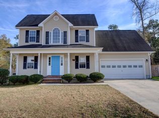 142 Lawndale Ln, Sneads Ferry, NC 28460
