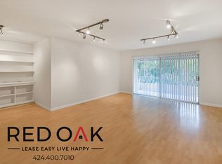 1327 N Laurel Ave APT 11, Los Angeles, CA 90046