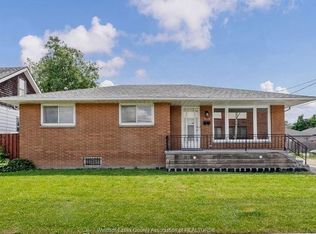 979 Arthur Rd, Windsor, ON N8Y 3Y4