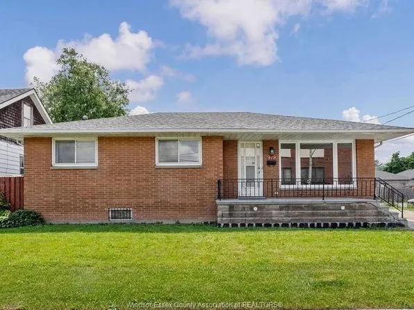 979 Arthur Rd, Windsor, ON N8Y 3Y4