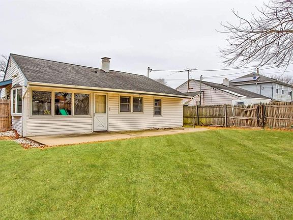 5th image of 45 Southridge Dr