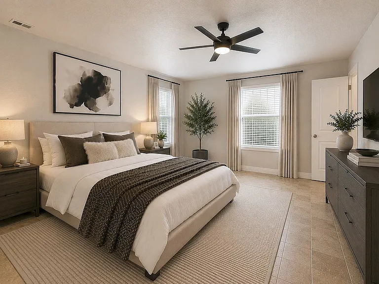 470 Dresden Dr — Photo 13