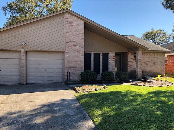 2nd image of 7541 Fuchsia Ln