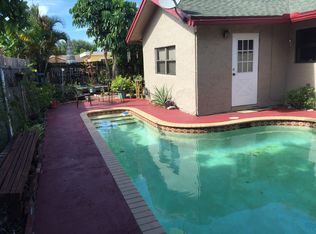 403 SW 75th Ter, North Lauderdale, FL 33068