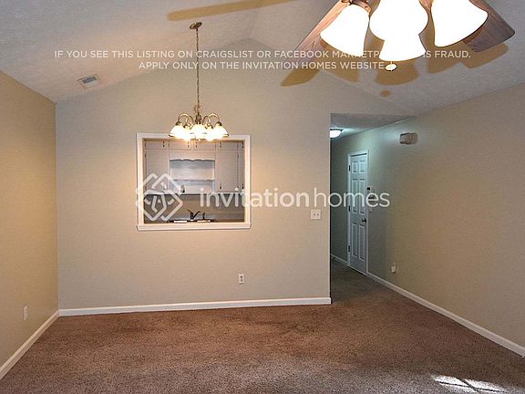 3rd image of 1631 Daniel Ln
