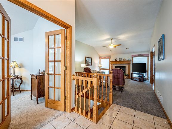 4th image of 1318 Oran Dr