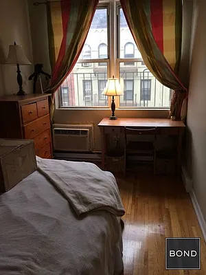 Rented by Bond New York | media 18