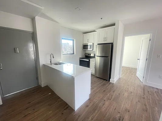 Rented by Compass | media 5