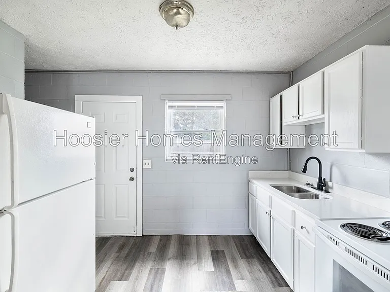 1254 W 23rd St #2 — Photo 18