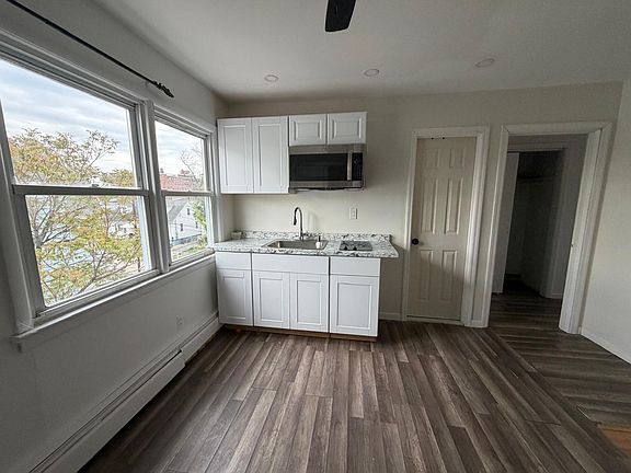 2nd image of 13 E 17th St #3