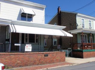 9 S Railroad Ave, Frackville, PA 17931