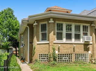 2654 W Eastwood Ave, Chicago, IL 60625