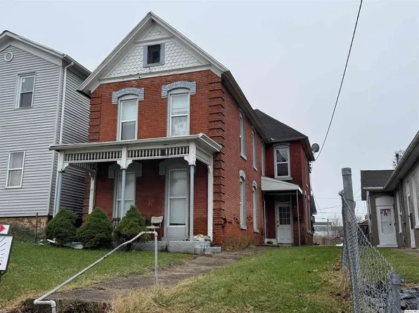 414 Oak St, Quincy, IL 62301