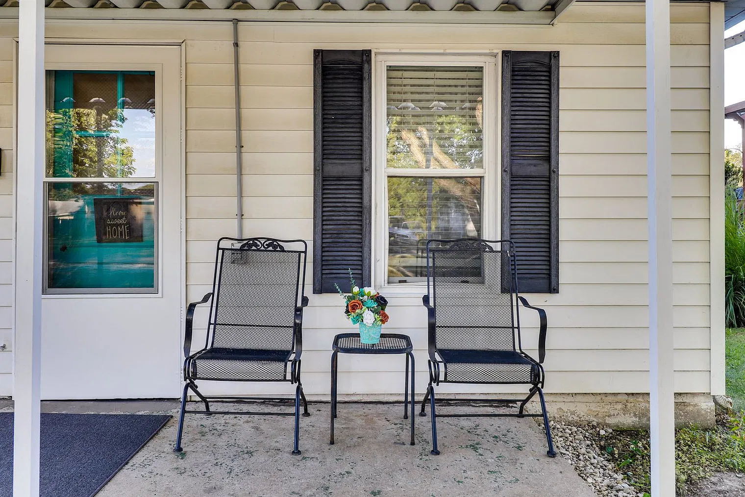 1 bed, 1.0 bath, 742 sqft, $2,322 — Photo 4