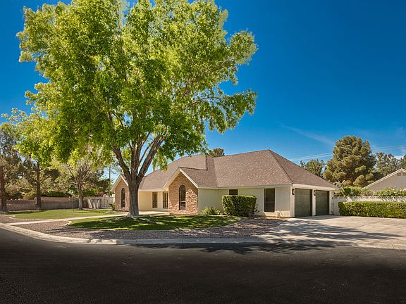 3rd image of 7582 Hickam Ave
