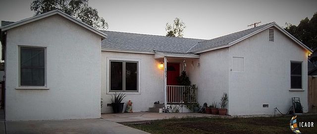 1st image of 1027 Sandalwood Dr