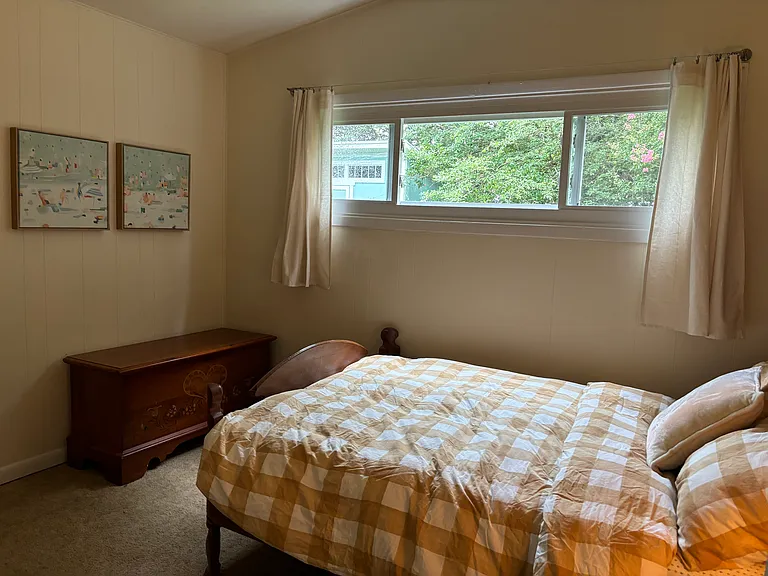 2nd bedroom with double bed