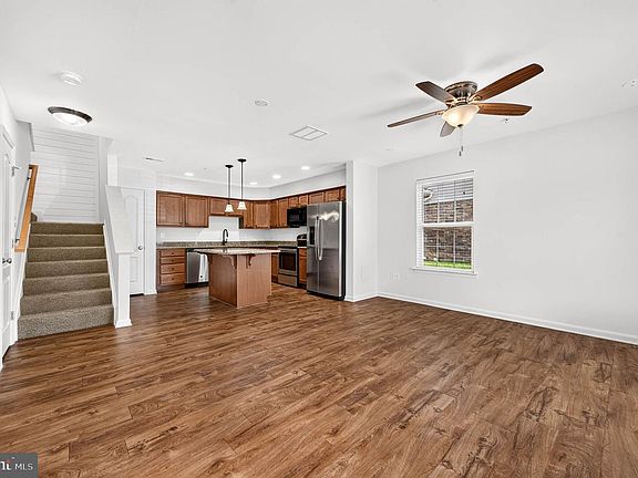 5th image of 1826 Cassandra Dr Unit 135