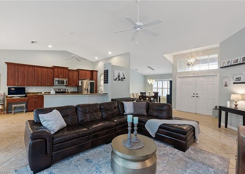 1st image of 10073 Hidden Pines Ln