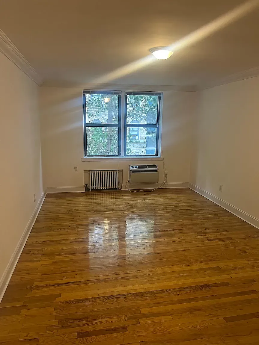 229 East 80th Street — Photo 4