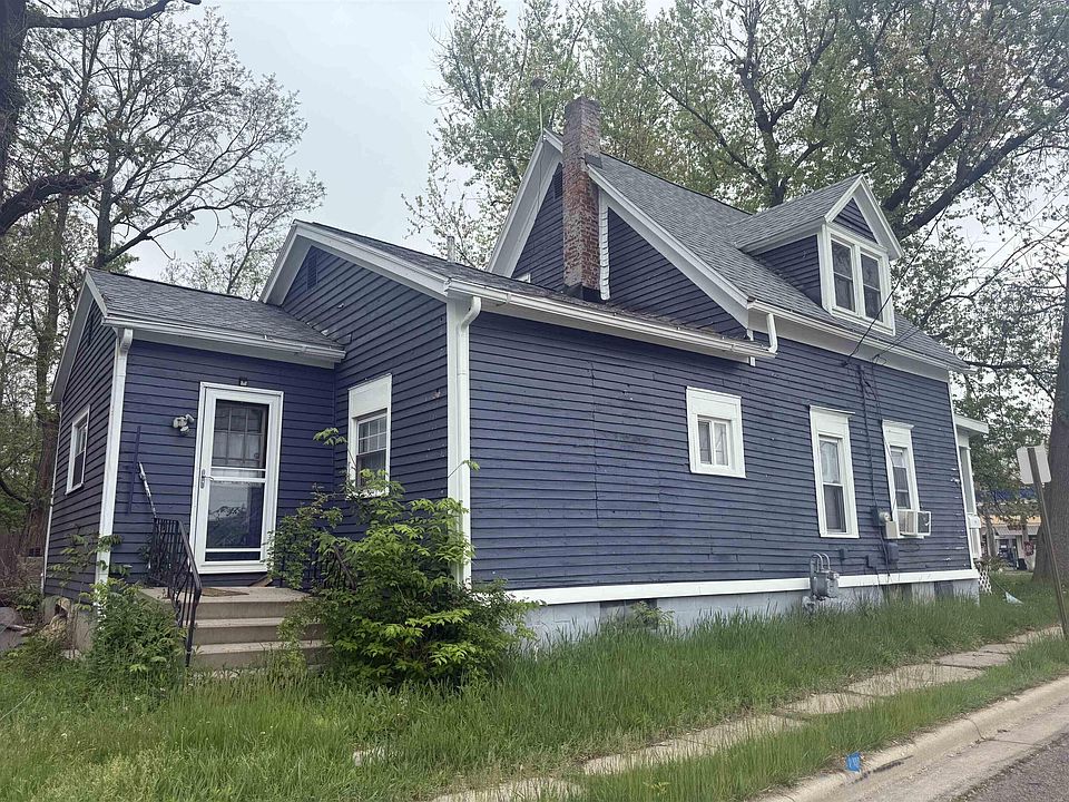 2nd image of 598 S Main St