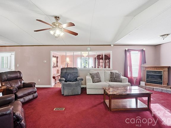 2nd image of 2909 Balkan Dr