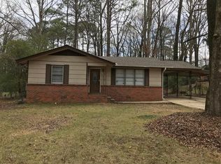 1621 2nd St NE, Center Point, AL 35215