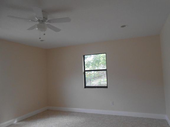 5th image of 426 N A St