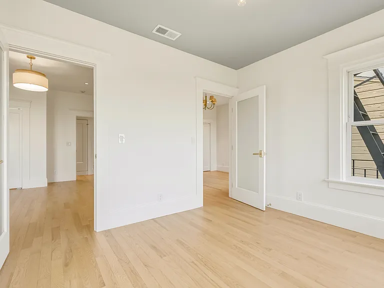 244 16th Ave — Photo 22