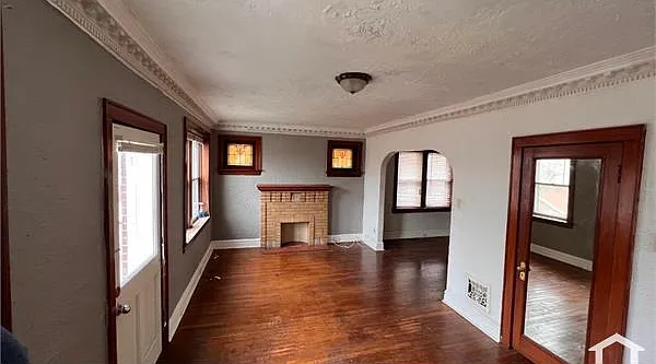 4454 Grace Ave #2 — Photo 2