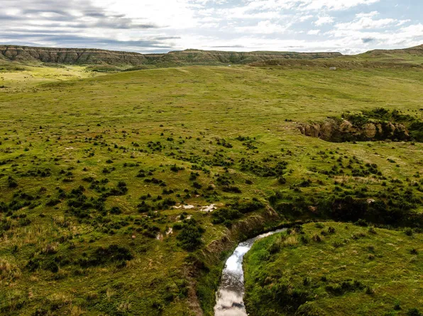 Tbd Thompson Creek Rd, Clearmont, WY 82835