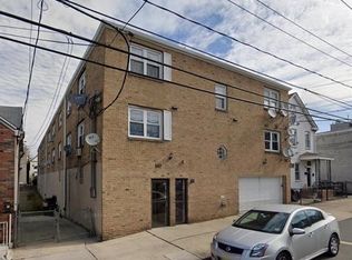 110 68th St APT 1A, West New York, NJ 07093