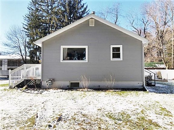 4th image of 22 Whitney Pl
