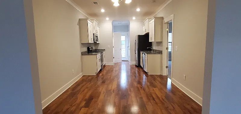2 bed, $1,435 — Photo 2