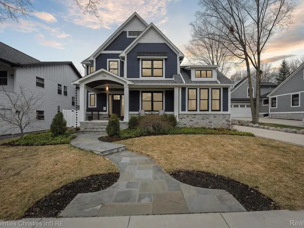 753 Grace St, Northville, MI 48167