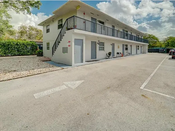 1611 NE 3rd Ave #2, Delray Beach, FL 33444