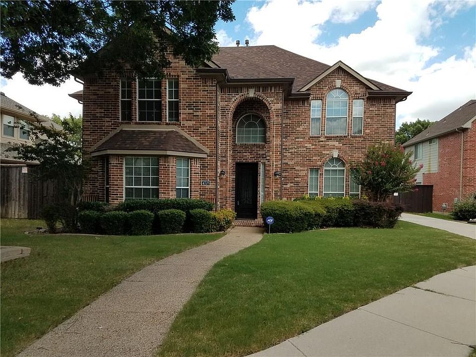 1st image of 4705 Lawrence Ln