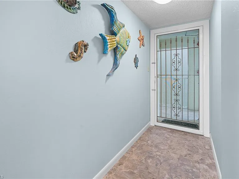 25901 Hickory Blvd #506 — Photo 15