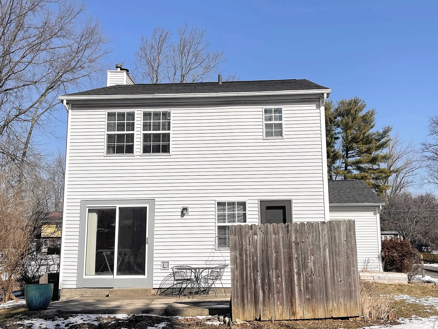 3 bed, 1876 sqft, $2,600 — Photo 3