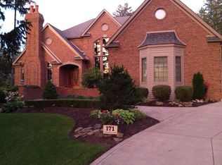 171 Concord Ln, Hinckley, OH 44233