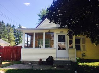 36995 Evans St, New Boston, MI 48164