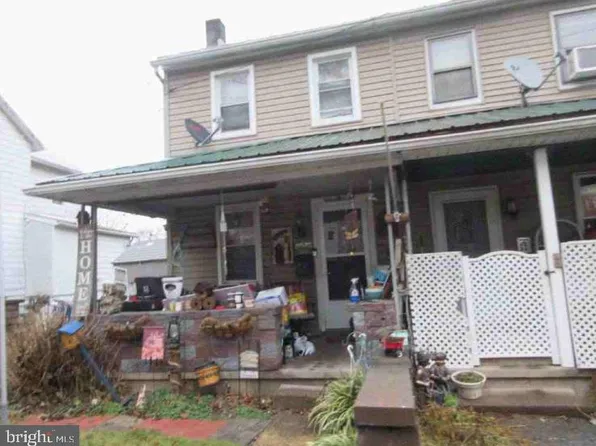 54 Valley St, Duncannon, PA 17020