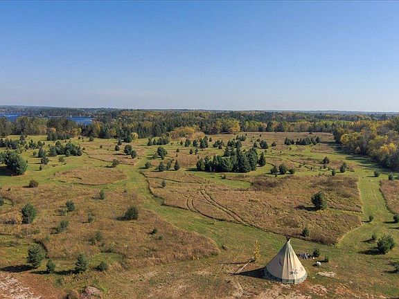 5th image of 185 Crow Wing Lake Dr NE