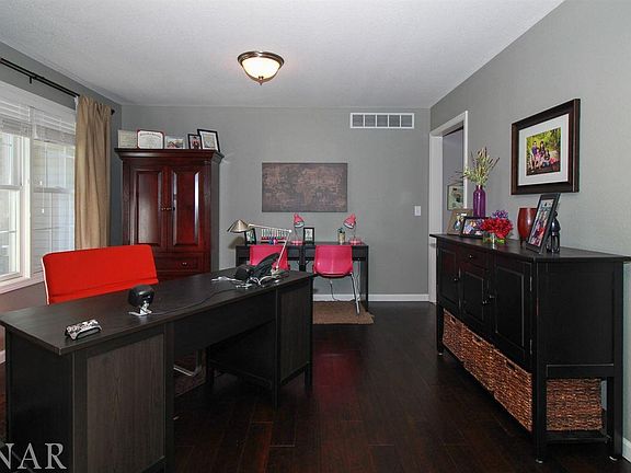 5th image of 7 Plantation Ct