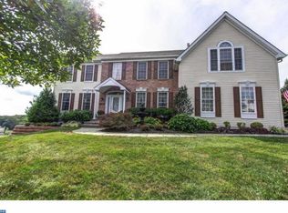 5237 Windtree Dr, Doylestown, PA 18902
