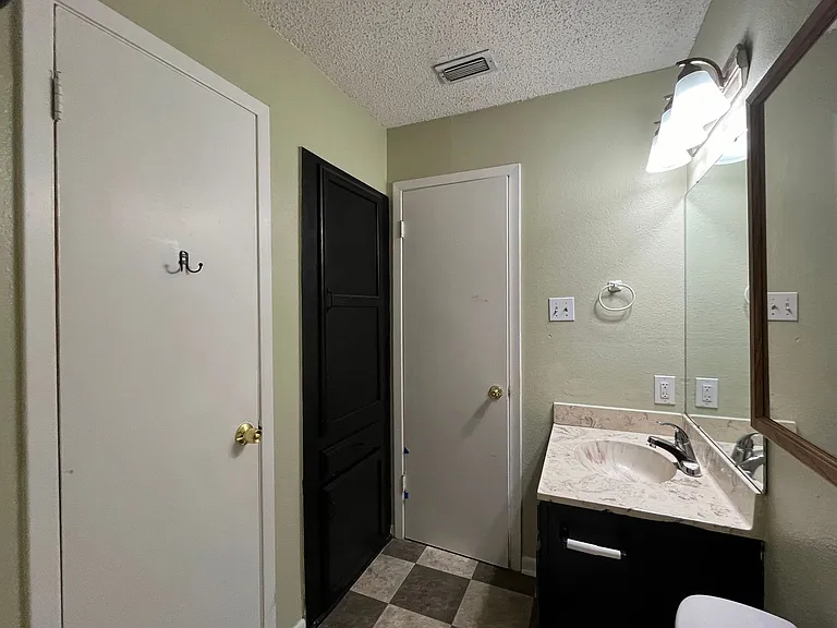 7225 Owen Ct #C — Photo 13