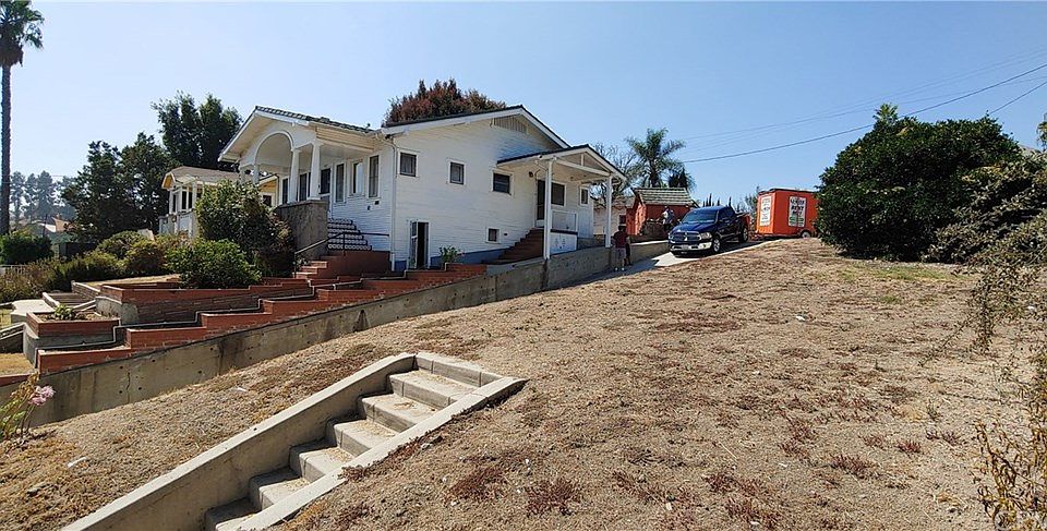 1st image of 1439 N Avenue 49