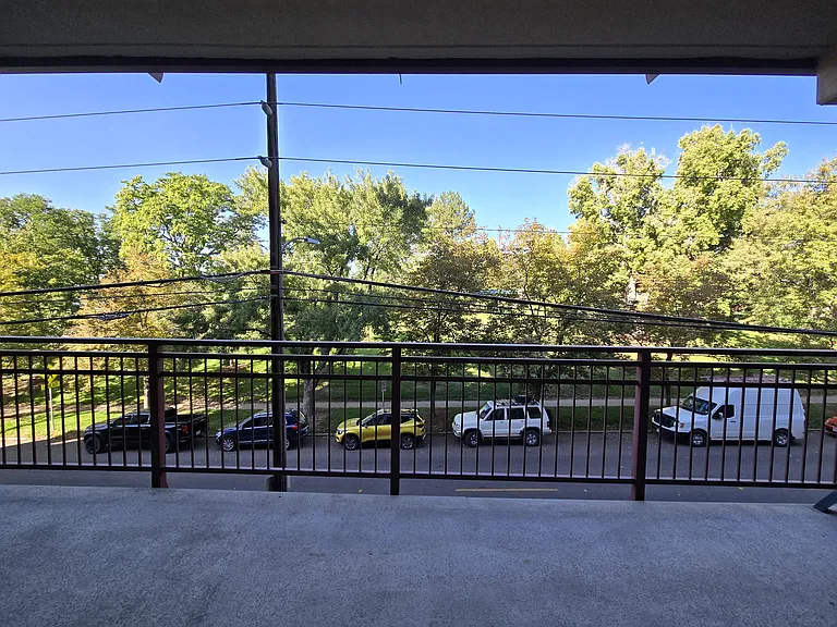 Excellent view of Jefferson Park