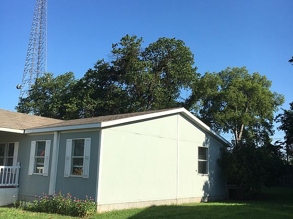 4th image of 11209 Scarlet Oak Ln
