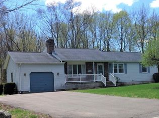 286 Brainerd St, South Hadley, MA 01075